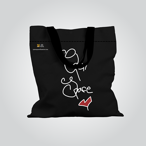 Red Heart Zipper Tote Bag